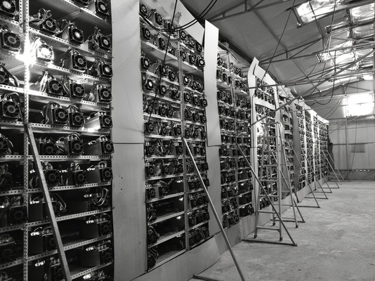 Εξοπλισμός μεταλλείας ανθρακωρύχων 88t M30s+ Whatsminer M30s Asic Bitcoin Bitmain 100t